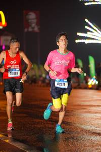 BIB: 40881, 42111
                            <button type="button" onclick="openModal(16142638)" class="btn btn-primary btn-sm float-right btn-popup" data-toggle="modal" data-target=".modal-high-quality">
                        <i class="fas fa-shopping-cart"></i> Add to Cart
                    </button>
                                            <button type="button" onclick="isThisMe(16142638, true)" class="btn btn-success btn-sm float-right btn-popup btn-isme hidden" data-toggle="tooltip" data-placement="bottom" title="นี่คือรูปของคุณใช่ไหม คลิกที่นี่เพื่อเอาเข้าอัลบั้ม">
                        <i class="fas fa-plus"></i> Add to album
                    </button>
                    <button type="button" onclick="isThisMe(16142638, false)" class="btn btn-warning btn-sm float-right btn-popup btn-isnotme hidden">
                        <i class="fas fa-ban"></i> Remove from album
                    </button>